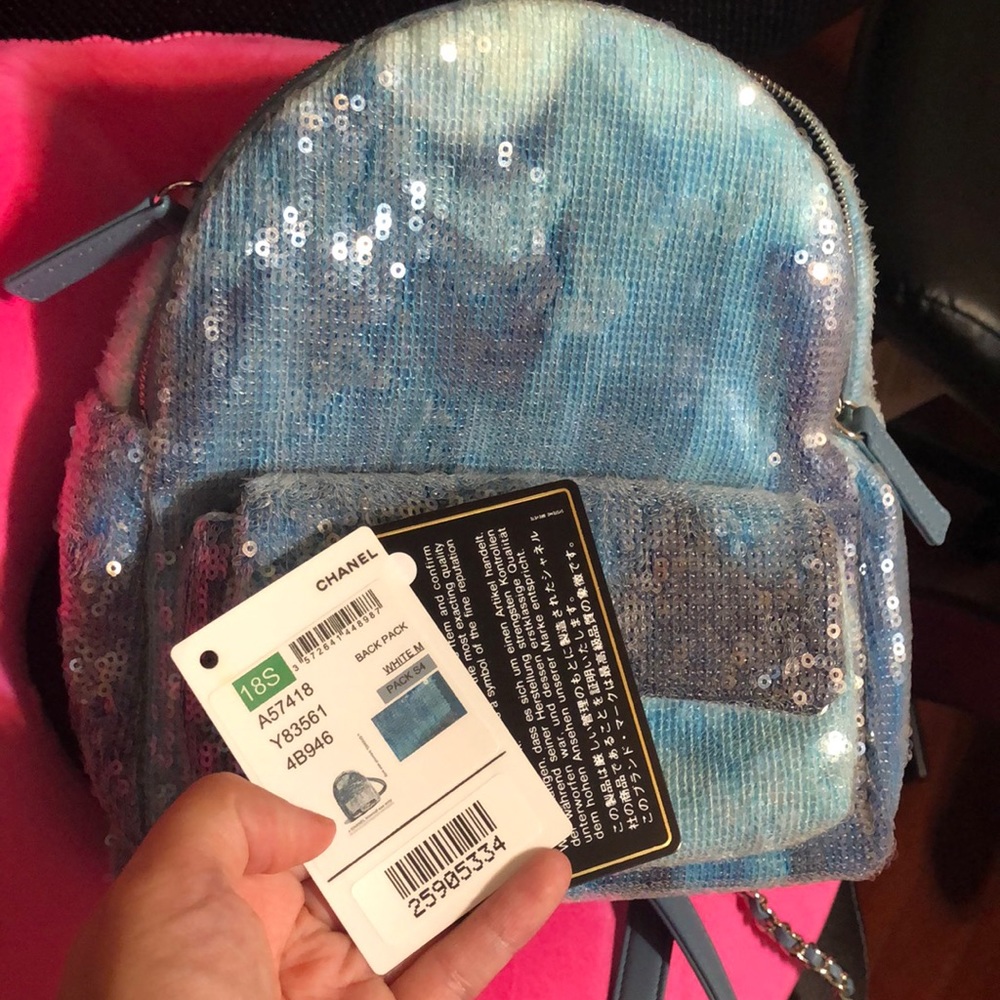 SOLD Chanel waterfall sequin backpack - Picture 7 of 7